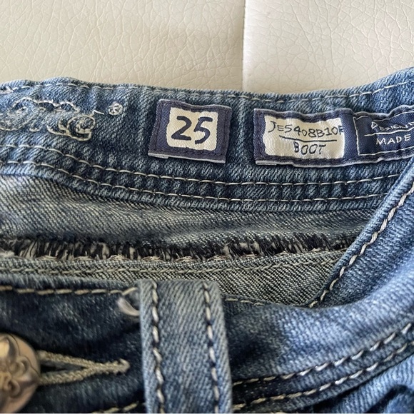 Miss Me women’s jeans Bootcut Embroidered bling size 25 western rodeo Y2K - Picture 10 of 13